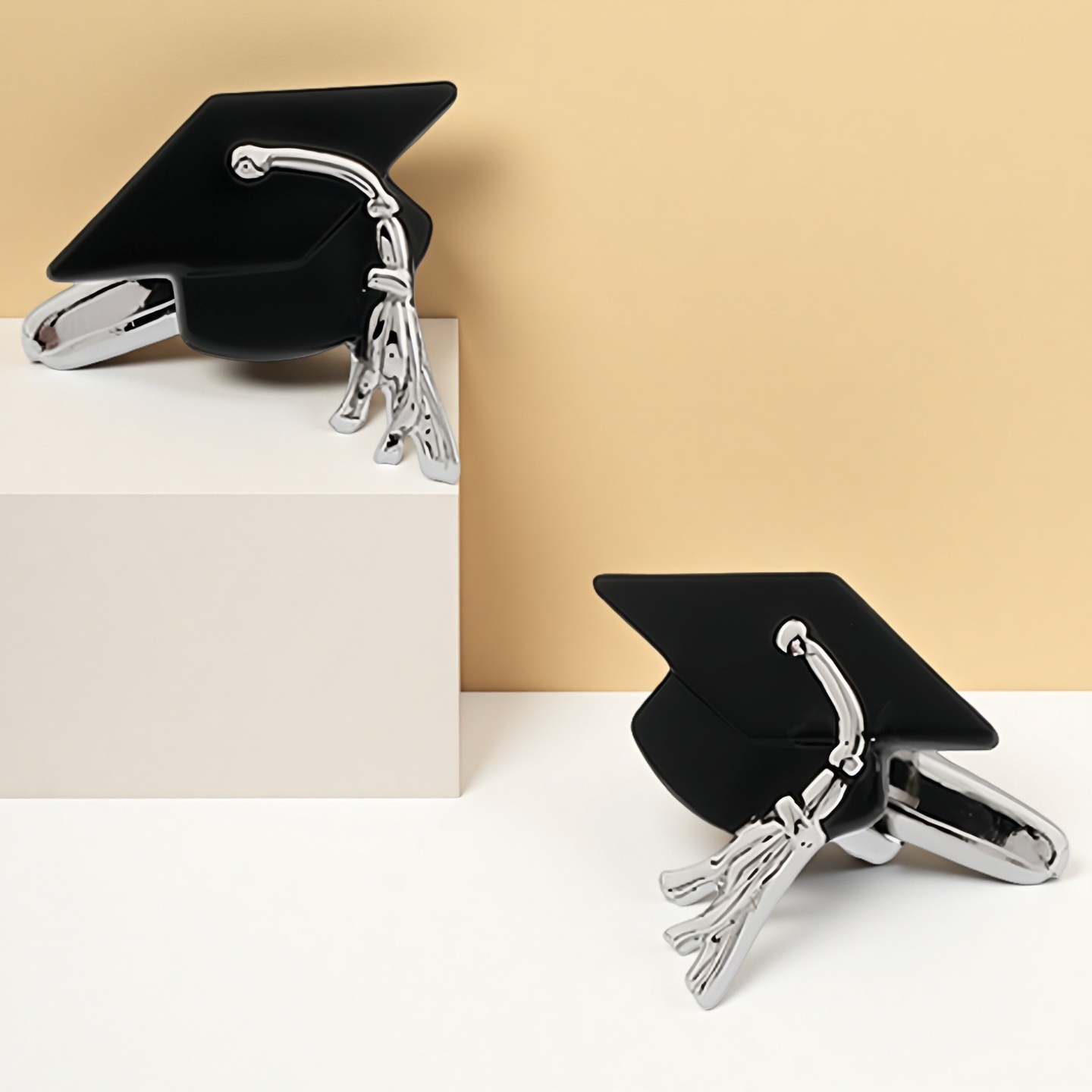 31 ดีไซน์สแควร์ ซิลิเดอร์ คิวบ - Collar Stay Metal บทวิจารณ์และราคา