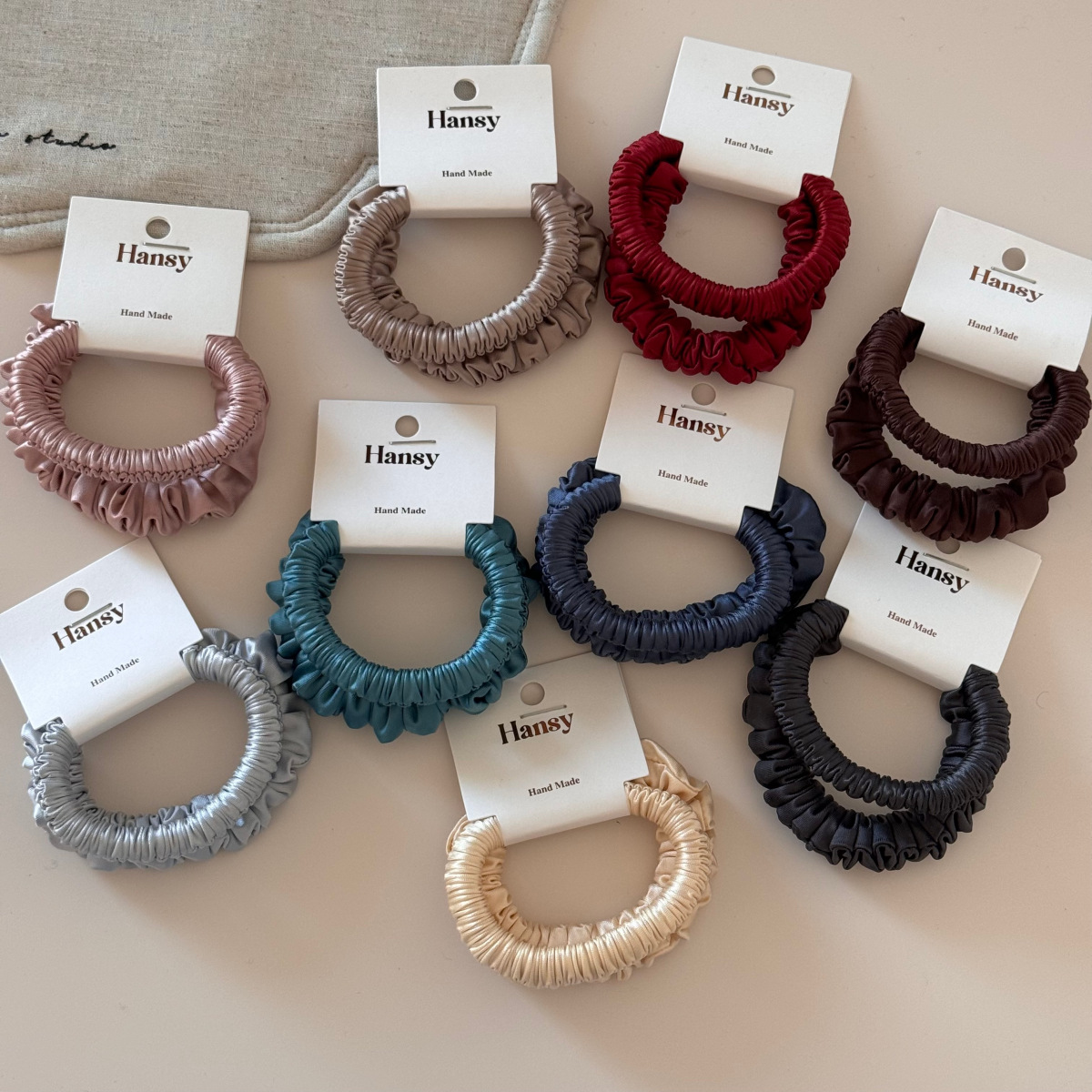 ยางมัดผมผ้าซาตินสำหรับผู้หญิง  - Silk Tie Woven บทวิจารณ์และราคา
